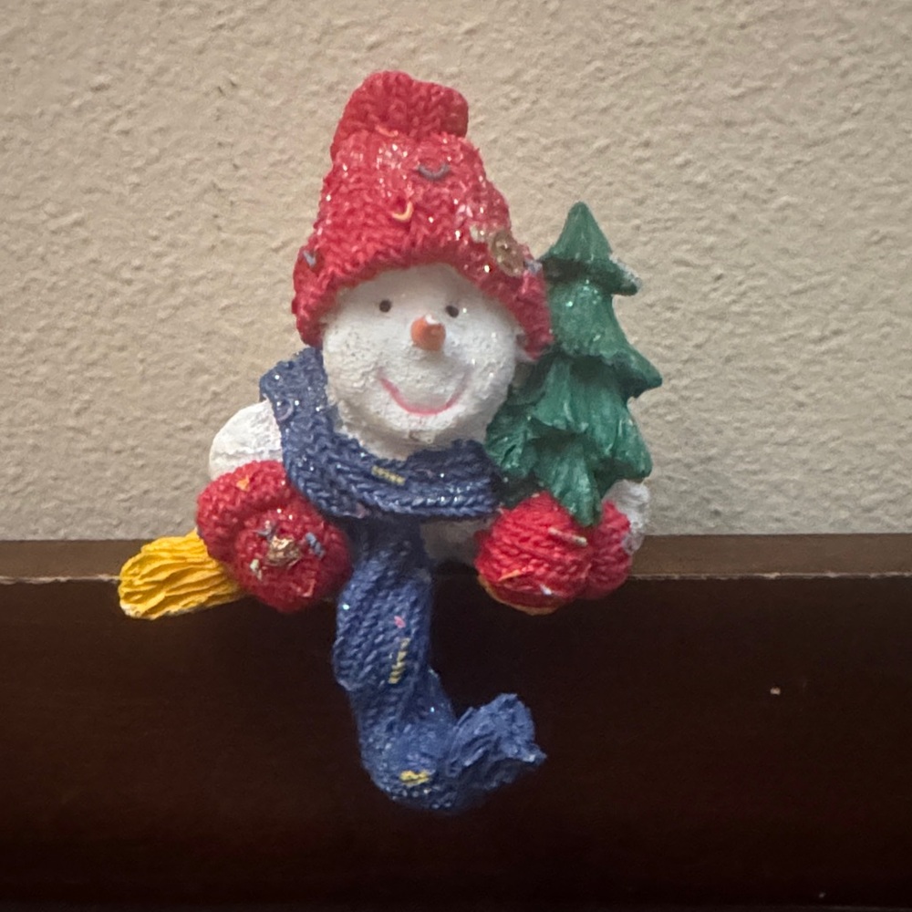 Vtg Christmas Santa Stocking Holder w/Blue Scarf Red Hat & Gloves